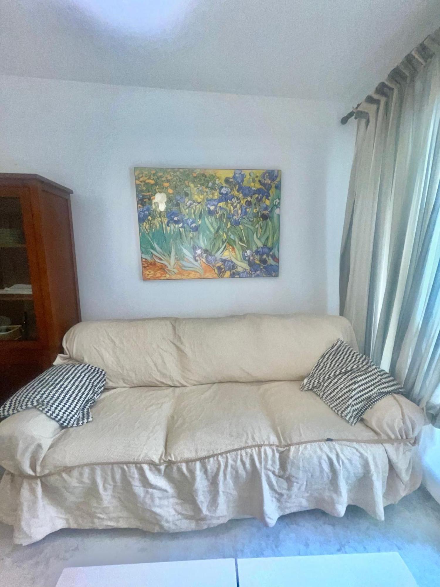 Golden Mille Apartment *